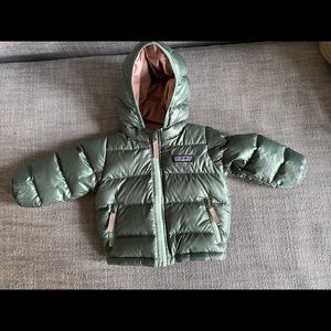 Patagonia puffer jacket